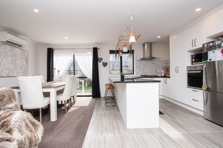 Photo of property in 15 Blackwood Crescent, Glenview, Hamilton, 3206