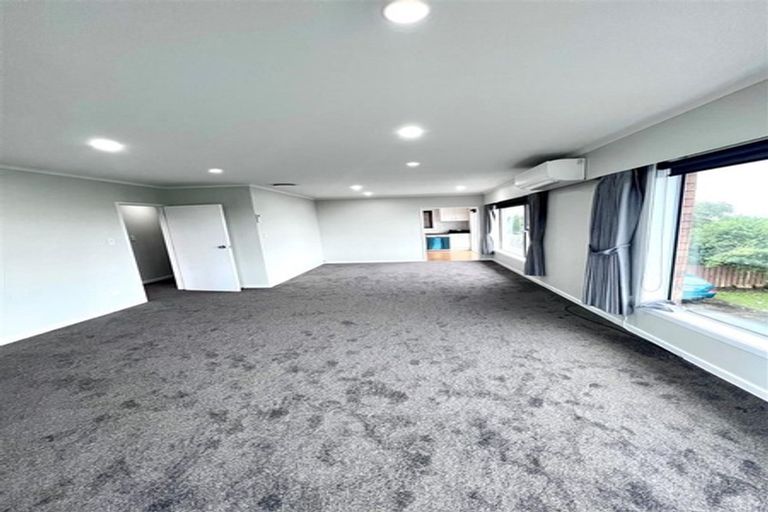 Photo of property in 1/117 Golf Road, New Lynn, Auckland, 0600