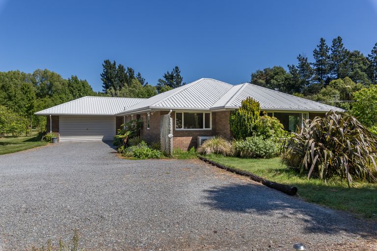 Photo of property in 27 Guys Road, Yaldhurst, Christchurch, 7676