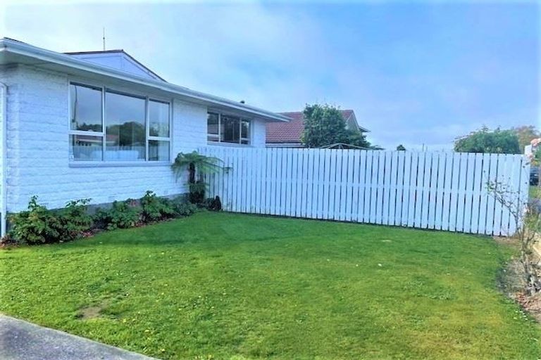 Photo of property in 1/28 Strathfield Avenue, Dallington, Christchurch, 8061