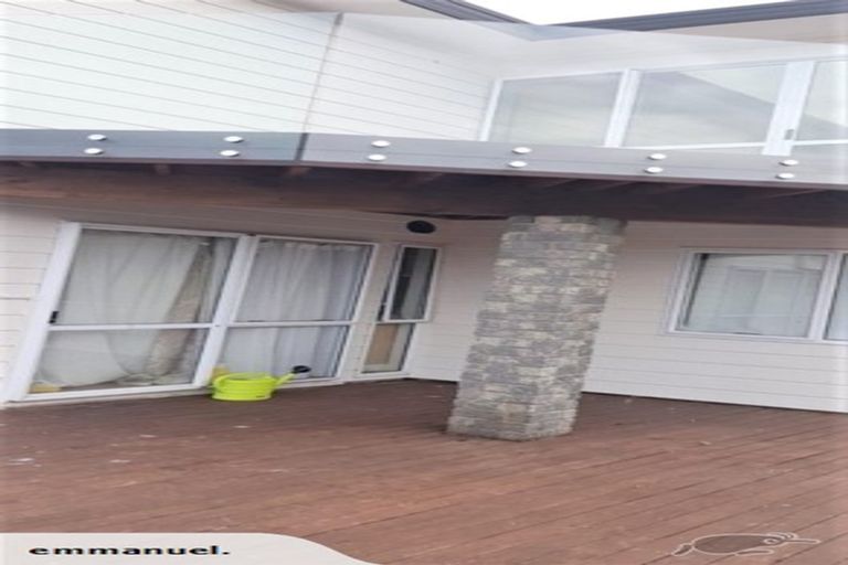 Photo of property in 2/559 East Coast Road, Browns Bay, Auckland, 0630