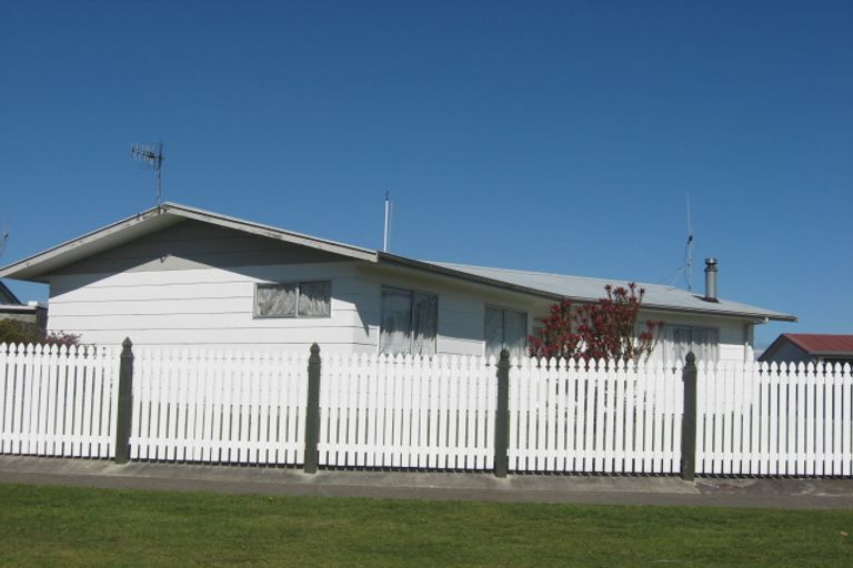 Photo of property in 26 Morgan Crescent, Levin, 5510