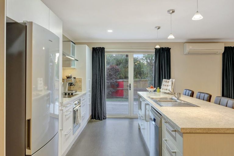 Photo of property in 17 Edward Street, Grandview Heights, Hamilton, 3200