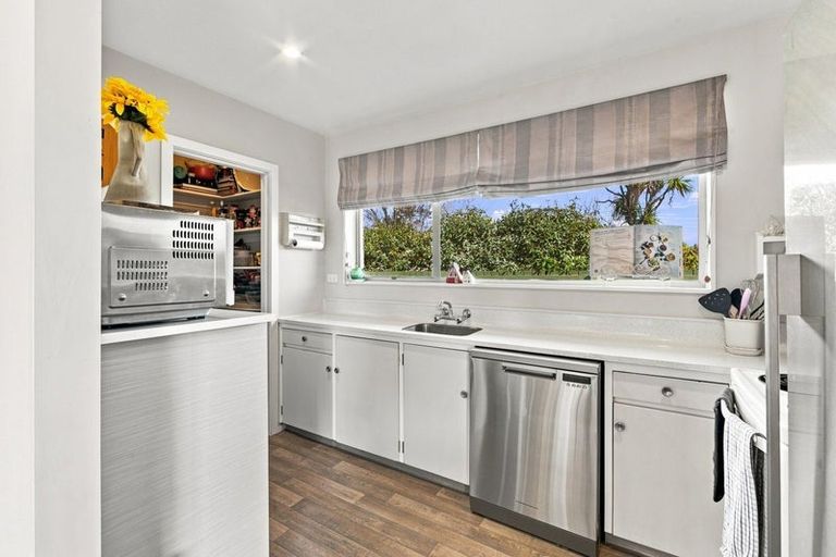 Photo of property in 5 Sycamore Lane, Sockburn, Christchurch, 8042