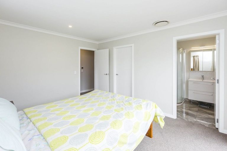 Photo of property in 22 Te Punga Road, Wallaceville, Upper Hutt, 5018