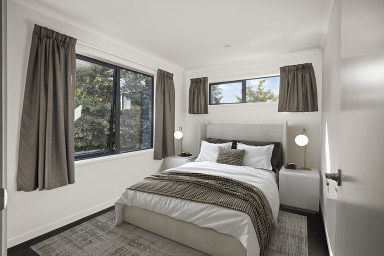 Photo of property in 5 Massey Street, Tawa, Wellington, 5028