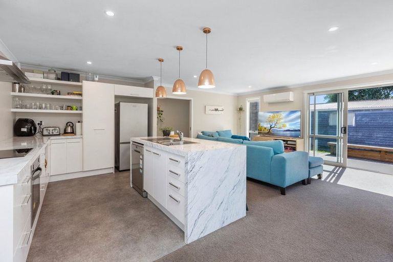 Photo of property in 19a Crescent Road, Otumoetai, Tauranga, 3110