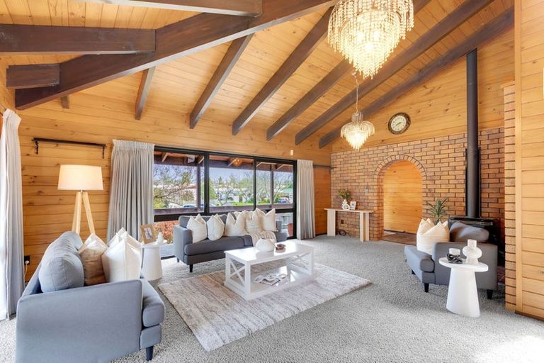 Photo of property in 6 Emma Place, Pukete, Hamilton, 3200