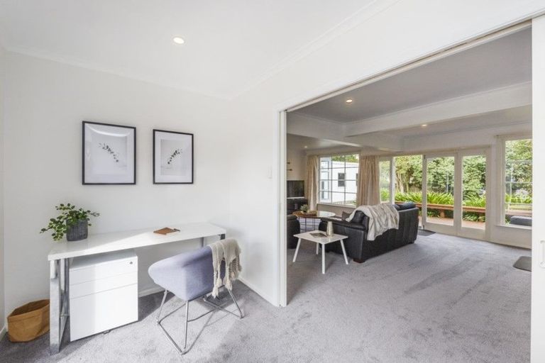 Photo of property in 15 Collingwood Street, Hokowhitu, Palmerston North, 4410