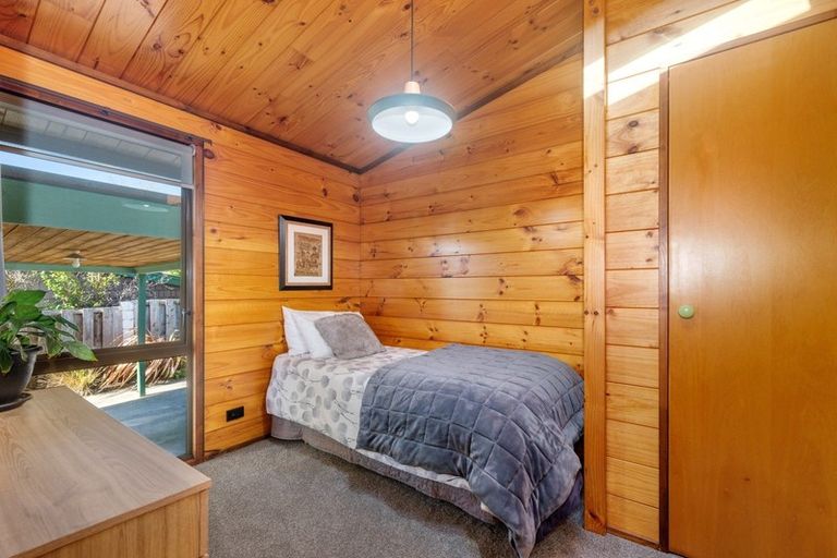 Photo of property in 18 Carter Drive, Pomare, Rotorua, 3015