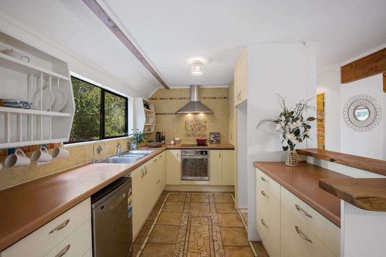 Photo of property in 144 Lonely Track Road, Redvale, Auckland, 0632
