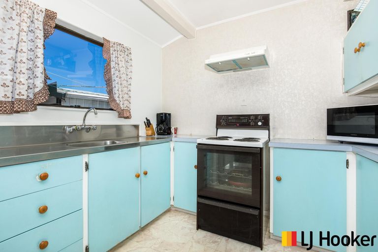 Photo of property in 1/66b Burundi Avenue, Clendon Park, Auckland, 2103