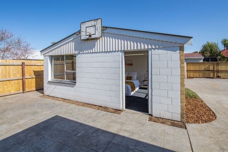 Photo of property in 159a Beach Road, North New Brighton, Christchurch, 8083