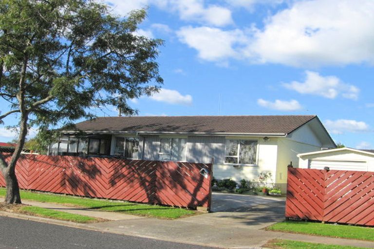 Photo of property in 29 Sandrine Avenue, Clover Park, Auckland, 2019