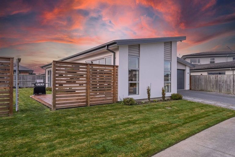 Photo of property in 42 Footbridge Terrace, Kaiapoi, 7630