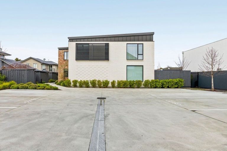 Photo of property in 6/60 Derby Street, St Albans, Christchurch, 8014