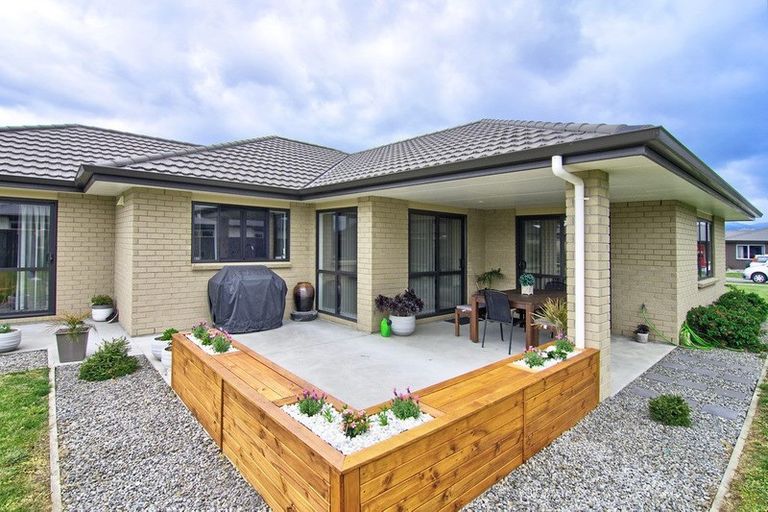 Photo of property in 13 Hartley Avenue, Carterton, 5713