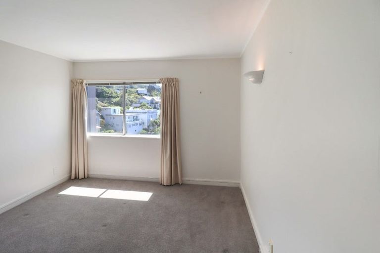 Photo of property in Mansfield Towers, 1 Grant Road, Thorndon, Wellington, 6011