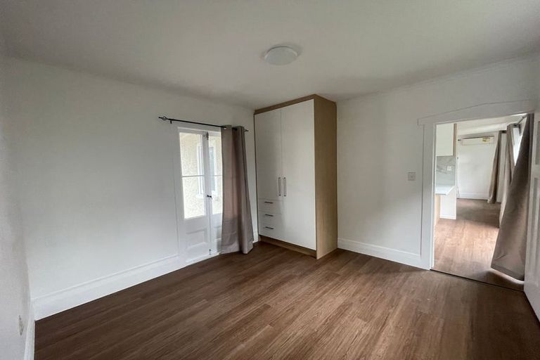 Photo of property in 22 Grande Vue Road, Hillpark, Auckland, 2102