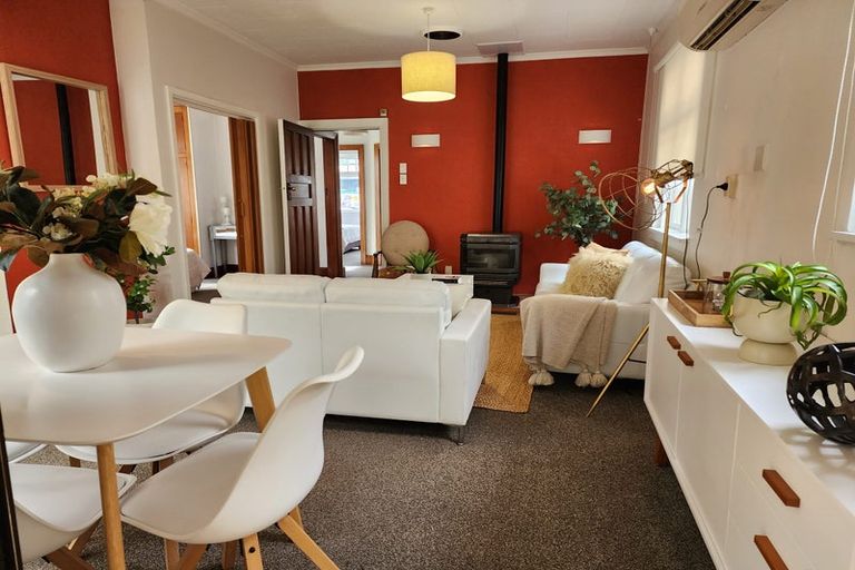 Photo of property in 161 Selwyn Street, Somerfield, Christchurch, 8024