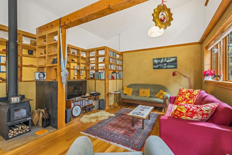 Photo of property in 968 Kaipara Flats Road, Kaipara Flats, Warkworth, 0984