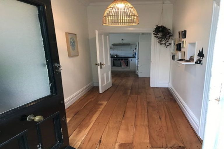 Photo of property in 38 Awarua Street, Ngaio, Wellington, 6035