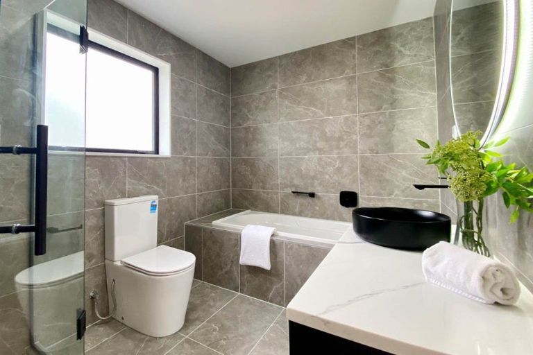 Photo of property in 10 Kotuitui Drive, Wainui, 0992