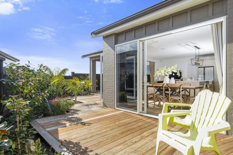 Photo of property in 3 Astelia Lane, Papamoa Beach, Papamoa, 3118