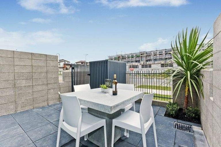 Photo of property in 86 Norwood Drive, Flat Bush, Auckland, 2019