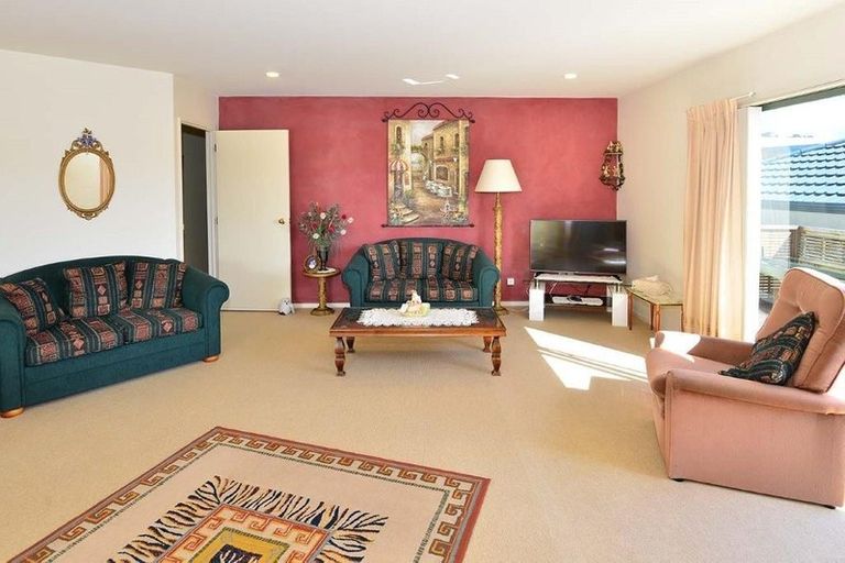 Photo of property in 9 Elan Place, Stanmore Bay, Whangaparaoa, 0932