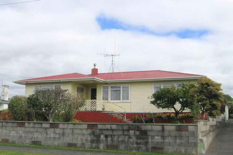 Photo of property in 14 Tyrone Street, Greerton, Tauranga, 3112