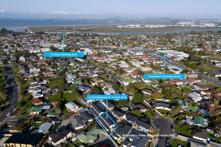 Photo of property in 18b Mackenzie Street, Te Atatu South, Auckland, 0610