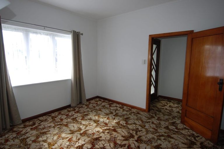 Photo of property in 9 The Quadrant, Miramar, Wellington, 6022