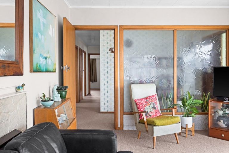 Photo of property in 153 Riverbend Road, Onekawa, Napier, 4110