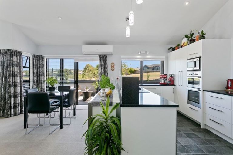 Photo of property in 17 Vaucluse Drive, Nukuhau, Taupo, 3330