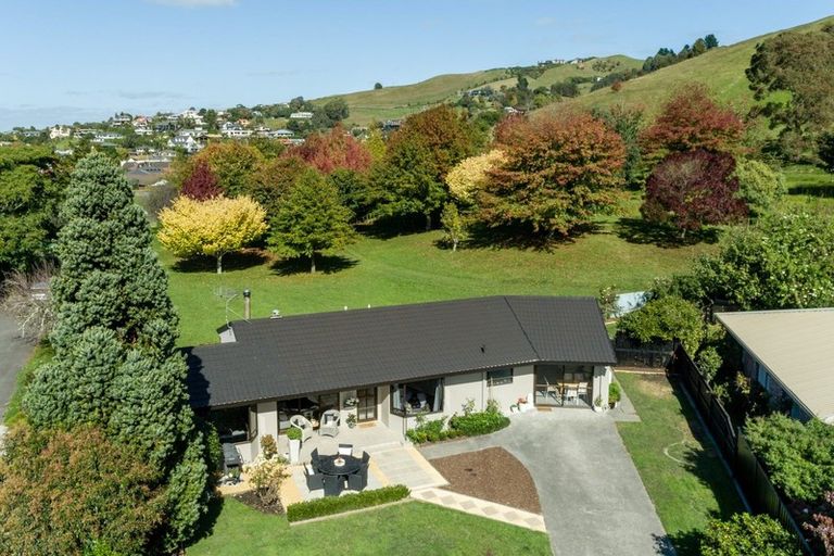 Photo of property in 26 Golding Road, Taradale, Napier, 4112