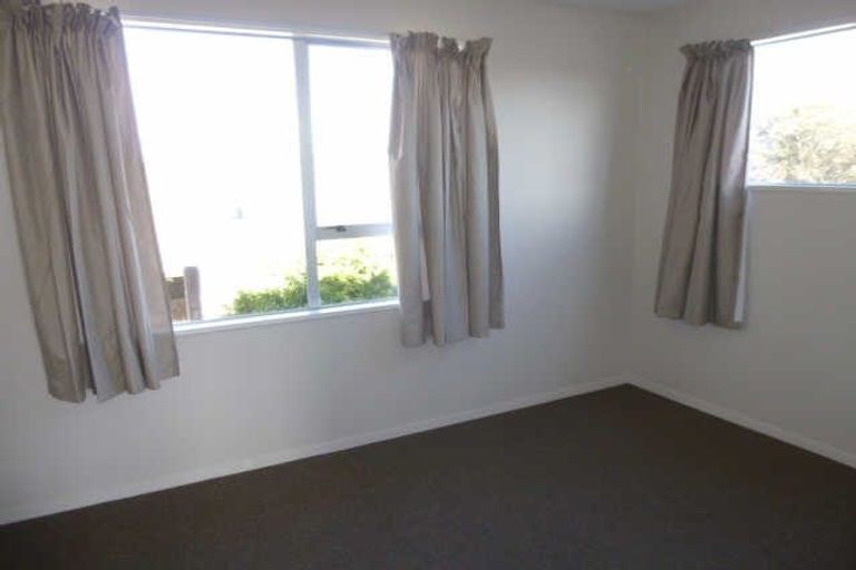 Photo of property in 2/132 Hay Street, Bromley, Christchurch, 8062