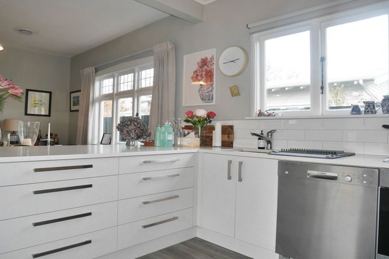 Photo of property in 51 Rayburn Avenue, Papanui, Christchurch, 8053