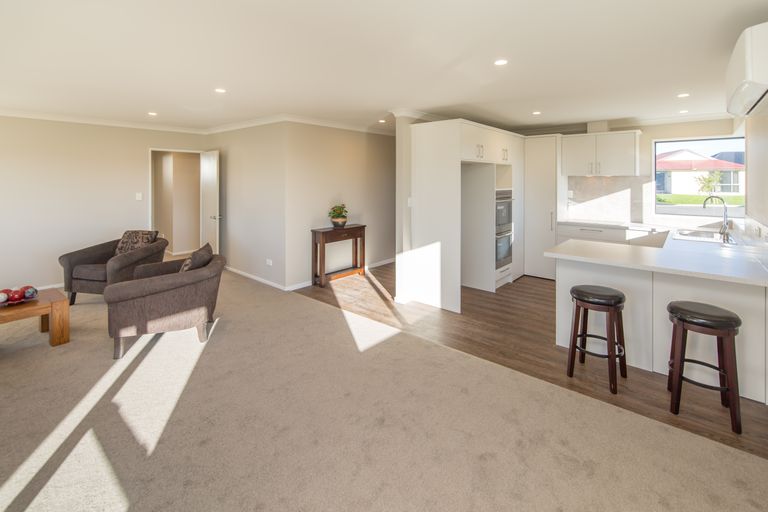 Photo of property in 11 Wyllie Place, Amberley, 7410