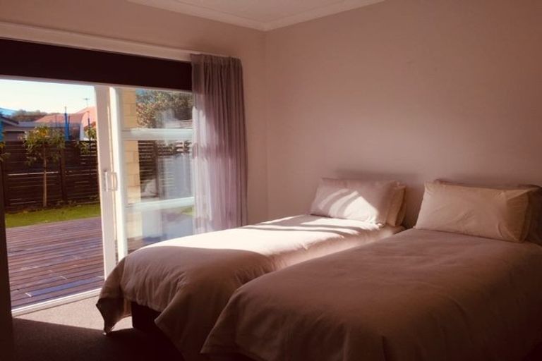 Photo of property in 98 Kupe Drive, Whitianga, 3510