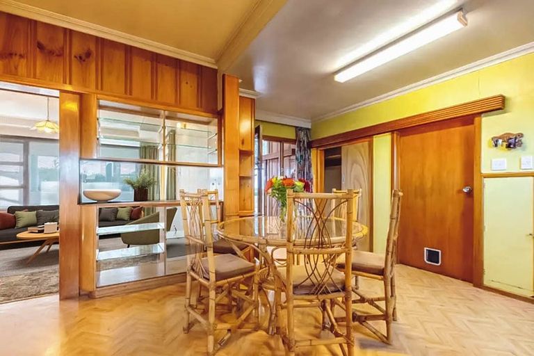 Photo of property in 619 Marine Parade, Napier South, Napier, 4110