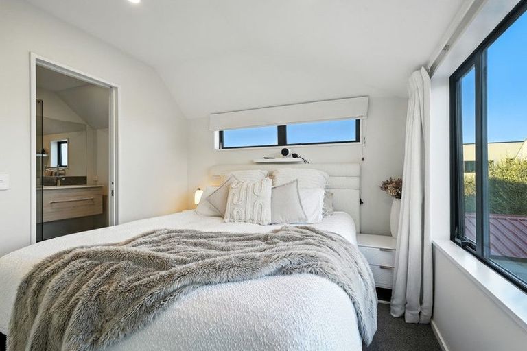 Photo of property in 16d Champion Street, Edgeware, Christchurch, 8013