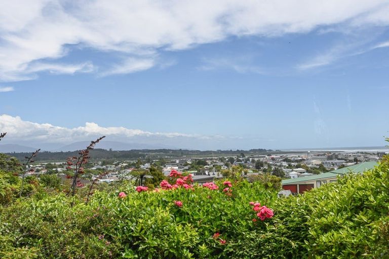 Photo of property in 10 Whitcombe Terrace, Hokitika, 7810