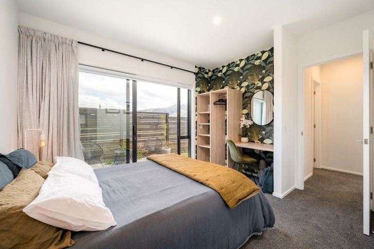 Photo of property in 6 Platinum Ridge, Wanaka, 9305