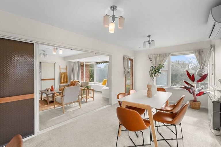 Photo of property in 42 Grahams Road, Ilam, Christchurch, 8041