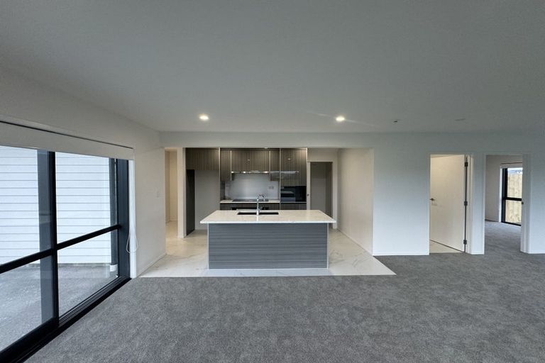 Photo of property in 2 Kaitiaki Drive, Clarks Beach, 2122