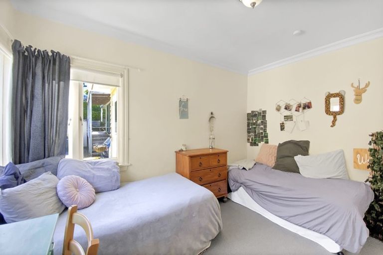 Photo of property in 88 Victoria Road, Devonport, Auckland, 0624