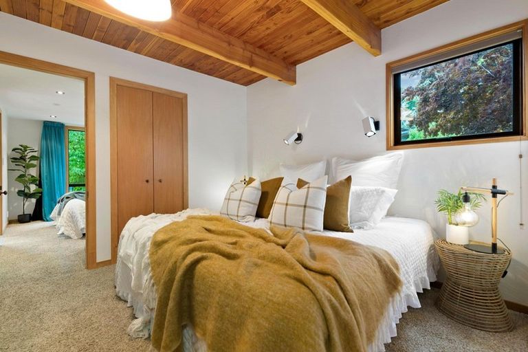 Photo of property in 45 Adamson Drive, Arrowtown, 9302