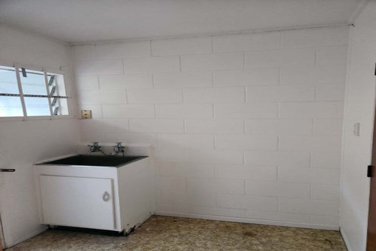 Photo of property in 1/4 Idlewild Avenue, Mangere, Auckland, 2022