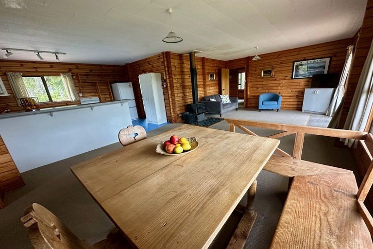 Photo of property in 4589 Karamea Highway, Karamea, 7893
